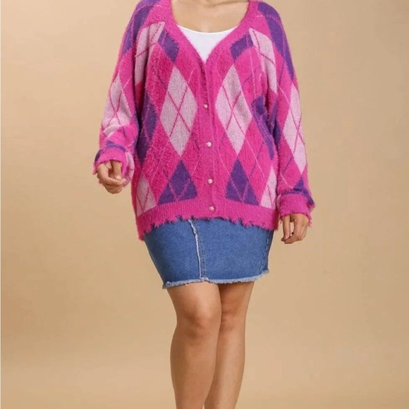 Umgee XL Fushia Argyle Button Cardigan - Picture 6 of 8